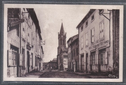 Carte Postale 43. Loudes  Hotel Des Postes Rue De La Barreyre   Très Beau Plan - Loudes