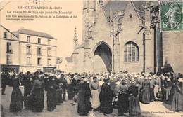 44-GUERANDE- LA PLACE ST-AUBIN, UN JOUR DE MARCHE - Guérande