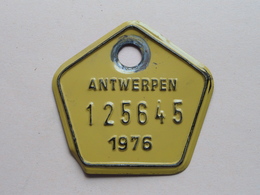 FIETSPLAAT / PLAQUE Vélo ( Antwerpen Nr. 125645 ) Anno 1976 ( België ) ! - Plaques D'immatriculation