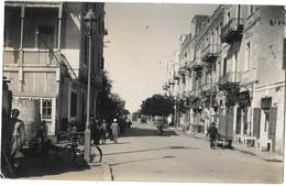 Egypte - ASSIOUT -  UNE RUE ANIMEE    Carte Photo  Circulé En 1931 - Assiout