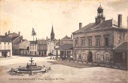 52-NOGENT-EN-BASSIGNY- PLACE DE L'HÔTEL DE VILLE - Nogent-en-Bassigny