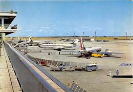 94-ORLY- AEROPORT, L'AIRE DE STATIONNEMENT - Orly