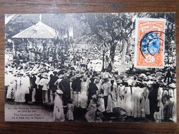 C.P.A. : TAHITI : PAPEETE : La Place Du Gouvernement, Un Jour De Fête, Timbre En 1925 - Tahiti