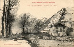 CPA - VIEILLE-AURE (65) - Aspect De L'entrée Du Bourg Par Le Pont Sur L'Aure En Hiver Au Début Du Siècle - Vielle Aure