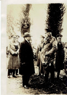 Aux Grandes Manoeuvre Allemande Le Maréchal Hindembourg Et Le Général Groener En 1930,photo Meurisse - Guerre, Militaire