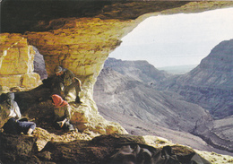 ISRAEL,GROTTE,DESERT JUDEAN,DECOUVERTE DES ECRITS SAINTS,TAMPON ET TIMBRE 2 MAI 1972 - Israël