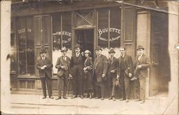 CREMERIE - BUVETTE - Carte-photo Ou Photographie à Situer - Vers 1910 - Bar - Animée - Etat Moyen -> Prix Adapté ! - Cafés