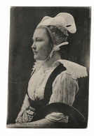 29 - Finistère - Jeune Fille De Gouezec - Gouézec