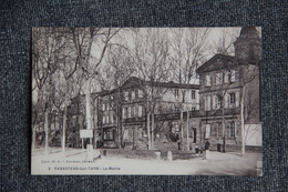 RABASTENS Sur TARN - La Mairie. - Rabastens