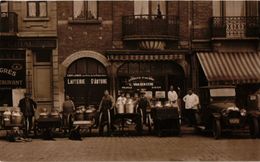 GEEN Postkaart, Real Photo Atelage De Chien Charettes CREMERiE LAITERIE St Antoine VAN DEN EEDE St-Gilles  C1910 VENTERS - St-Gilles - St-Gillis