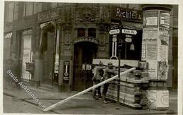 REVOLUTION BERLIN 1919 - Foto-Ak -Barrikaden Ecke Friedrich- Koch-Strasse I - Guerra