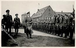 HITLER WK II - Privat-Photo-Ak - Hitler Auf Einem Fliegerhorst I - Guerra 1939-45