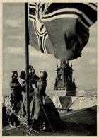 SS WK II Deutsche Polizei Hisst Reichsdienstflagge Auf Der Burg Krakau Foto AK I-II - Oorlog 1939-45