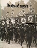 Sammelbild-Album Deutschland Erwacht Werden Kampf Und Sie Der NSDAP Zigaretten Bildedienst Altona Bahrenfeld 1933 Kompl. - Guerra 1939-45