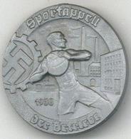 WK II Anstecknadel Sportappell Der Betriebe 1938 I-II - Guerra 1939-45