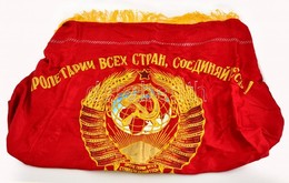 Cca 1970 Litván Szovjet Szocialista Köztársaság és Szovjetunió Címeres Zászló, Festett Selyem, 170x115 Cm - Andere & Zonder Classificatie