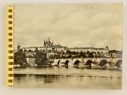 1958 Prága, Eredeti Vintage Fotókból összeállított Fotóalbum, Angol Nyelvű Képleírásokkal, 48 Db Fotó, 17x20 Cm - Altri & Non Classificati
