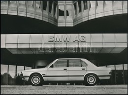 Cca 1972-1981 BMW 5-ös Sorozat, Reklámfotók, Hátoldalon Leírással, 3 Db17,5×23,5 Cm - Andere & Zonder Classificatie