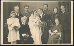 1943 Német Katona Esküvője, Családtagokkal, Fotólap, Feliratozva, 8,5×13,5 Cm - Altri & Non Classificati