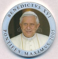 Vatikán 2005. 'XVI. Benedek Pápa' Ezüstözött Multicolor Emlékérem (40mm) T:PP 
Vatican 2005. 'Pope Benedictvs XVI' Silve - Zonder Classificatie
