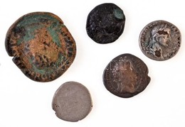 5db-os Vegyes Római Denár és Rézpénz Tétel, Közte Hamis Darabbal Is T:2-,3
5pcs Of Various Roman Silver And Copper Coins - Non Classificati