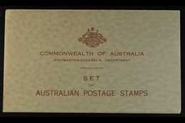 1934 PRESENTATION PACK A Grey Green Folder Inscribed "Commonwealth Of Australia / Postmaster-General's Department / Set  - Altri & Non Classificati