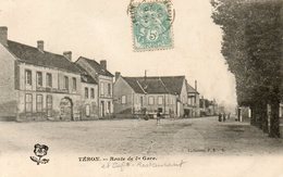 CPA - VERON (89) - Aspect Du Café-Restaurant Et De La Route De La Gare En 1905 - Veron