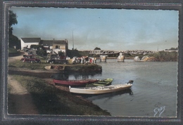 Carte Postale 44. Guenrouet  Pont St-Clair Sur Le Canal De Nantes à Brest   Très Beau Plan - Guenrouet