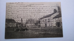 Carte Postale (I 1 ) Ancienne De Arpajon , Un Coin De La Place - Arpajon Sur Cere