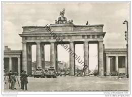 Berlin - Brandenburger Tor Am 13. 8. 1961 - Foto-AK Grossformat - Muro De Berlin