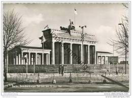 Berlin - Brandenburger Tor Nach Dem 13. Aug. 1961 - Foto-AK Grossformat - Muro De Berlin