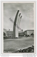 Berlin-Tempelhof - Zentralflughafen - Denkmal Der Luftbrücke - Foto-AK 1951 - Tempelhof