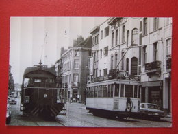 BELGIQUE - BRUXELLES - PHOTO 13.5 X 9.8 - TRAM - TRAMWAY - BUS -  LIGNE 74 - DEPANNEUSE ? ... " RARE " - - Nahverkehr, Oberirdisch