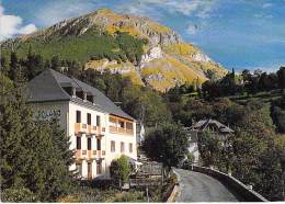 65 - GEDRE : Hotel Restaurant " A LA BRECHE DE ROLAND " CPSM CPM GF - Hautes Pyrenées - Autres & Non Classés