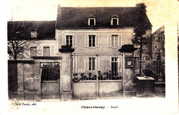 89 . Yonne : Charentenay : école . - Cheroy