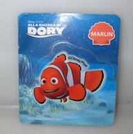 MARLIN ALLA RICERCA DI DORY KINDER STICKER ADESIVO Ferrero - Dibujos Animados