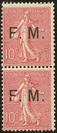 ** "F" Brisé. No 4a, En Paire Verticale Avec Normal. - TB - Military Postage Stamps