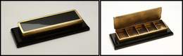Boîte Rectangulaire En Opaline Noire, Ca. 1940, Cerclage En Laiton, 5 Comp., 160x60x25mm. - TB - Stamp Boxes
