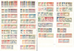 ** Collection. 1921-1944 (Poste, PA, Taxe), Valeurs Moyennes Et Séries Complètes. - TB - Other & Unclassified