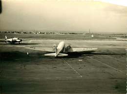 050918 - PHOTO 1959 - 69 BRON Aéroport Avion BEA - Bron