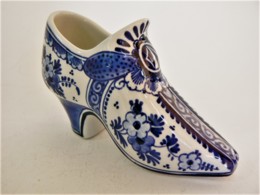 CHAUSSURE MINIATURE DE COLLECTION (22) PORCELAINE DELFT - Altri & Non Classificati