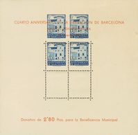 *48ic. 1943. 5 Cts Azul, Hoja Bloque. Variedad IMPRESION DE LOS SELLOS DESPLAZADA HACIA ARRIBA. MAGNIFICA. - Sonstige & Ohne Zuordnung