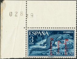 **54. 1964. 3 Pts Azul Violeta, Esquina De Pliego. Sobrecarga REPUBLICA / GUINEA / ECUATORIAL, En Rojo De Iniciativa Pri - Rio Muni