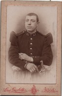 Militaria/Petite Photo Ancienne Montée Sur Carton/Militaire Du 43éme/L. DESBOTTES Fils/Lille /vers 1900-1920    PHOTN375 - War, Military