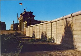 BERLIN: Brandenburger Tor Und Mauer - Muro De Berlin