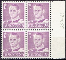 DENMARK  #  FROM 1955 STAMPWORLD 361** - Unused Stamps