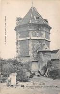 Laon         02       Le Vieux Colombier    ( Voir Scan) - Laon