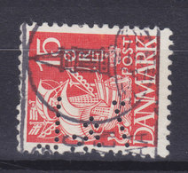 Denmark Perfin Perforé Lochung (Z01) 'Z&L' Zeuthen & Larsen, Lysbro Karavelle Shiff Ship (2 Scans) - Variedades Y Curiosidades