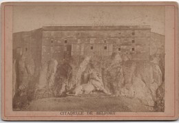 Photo Ancienne Montée Sur Carton/Citadelle De Belfort/JB SCHMITT/Belfort Vers 1880  PHOTN455 - Oud (voor 1900)