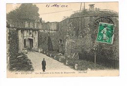 CPA (64) Bayonne. Les Remparts Et La Porte De Mousserolle.    (B.571) - Bayonne
